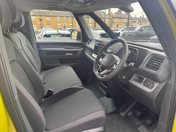 Used Volkswagen ID. Buzz Cargo 2025 for sale - 76152342: Photo 12