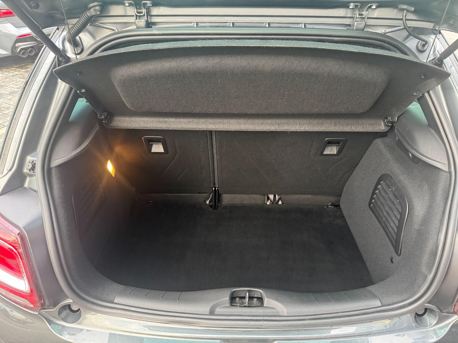 Used DS Automobiles DS 3 2015 for sale - 76337759: Photo 15