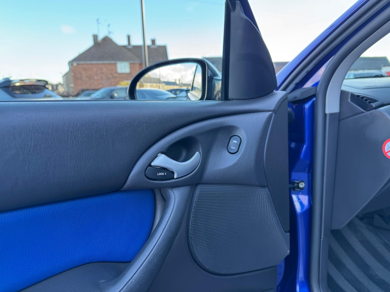 Used Ford Focus 2003 for sale - 76389254: Photo 20