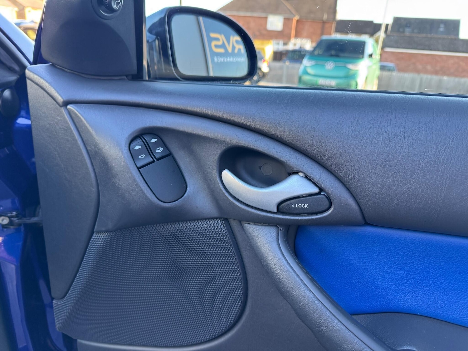 Used Ford Focus 2003 for sale - 76389254: Photo 21