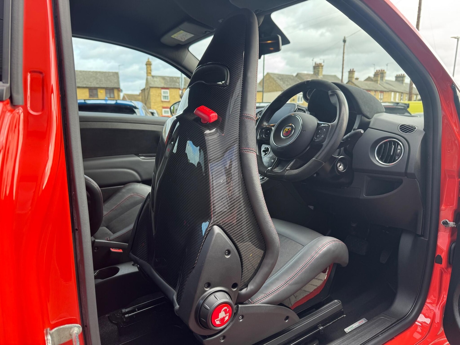 Used Abarth 695 2024 for sale - 76398234: Photo 14