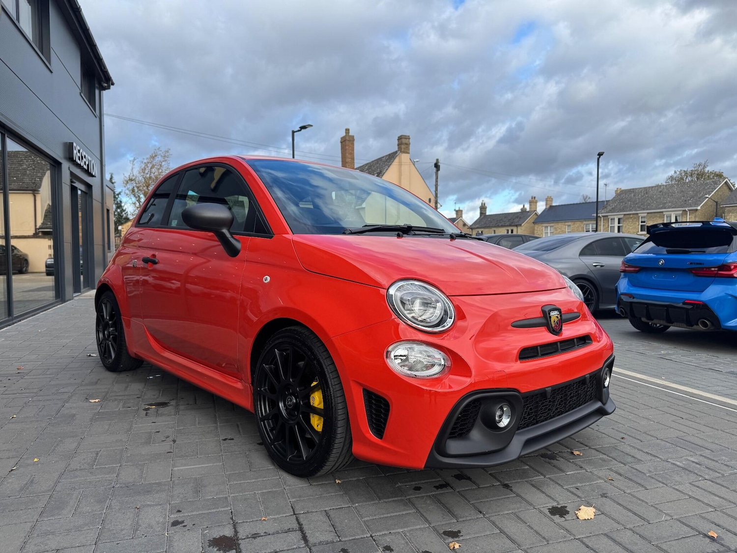 Used Abarth 695 2024 for sale - 76398234: Photo 5