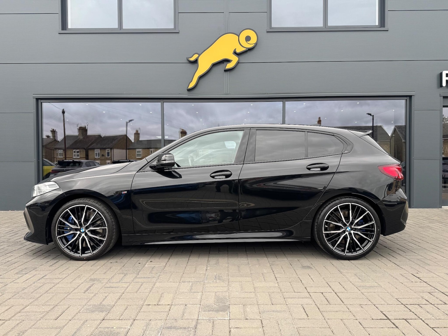 Used BMW 1 Series 2023 for sale - 76361115: Photo 7
