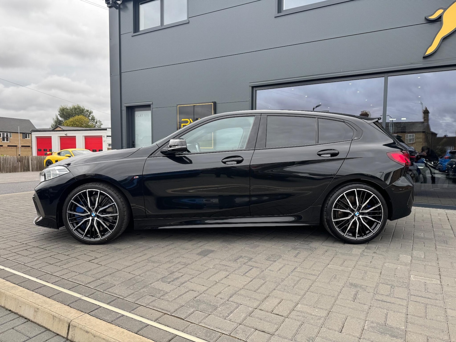 Used BMW 1 Series 2023 for sale - 76361115: Photo 8