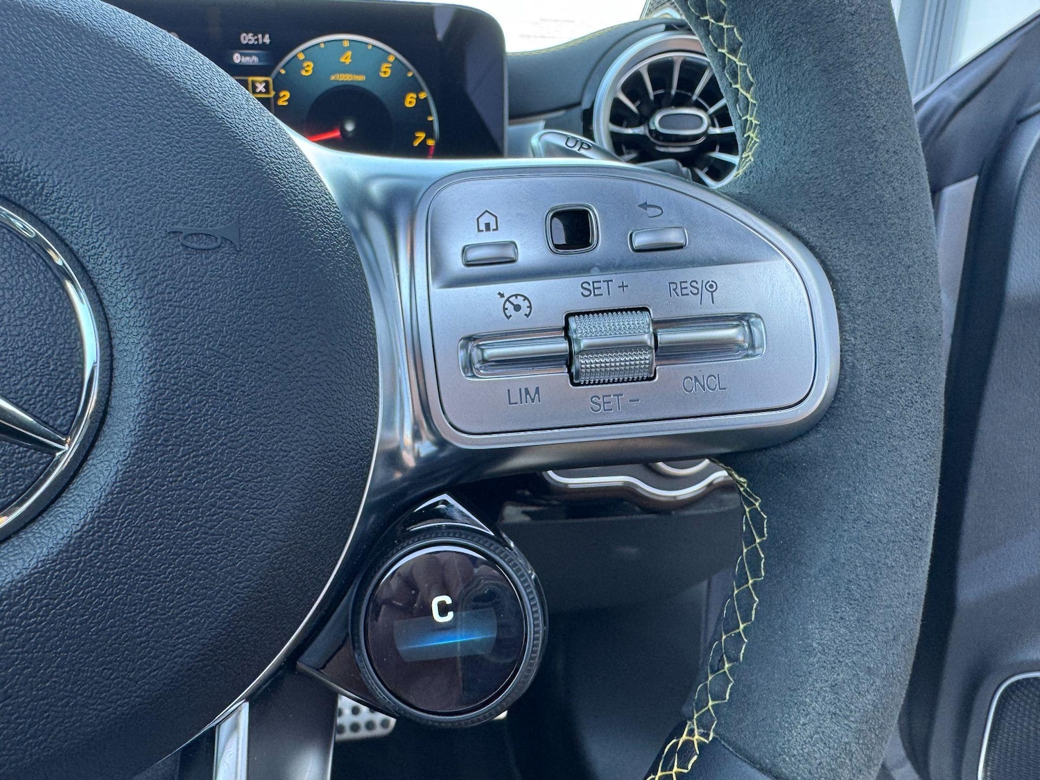 Used Mercedes-Benz CLA 2024 for sale - 76511816: Photo 32