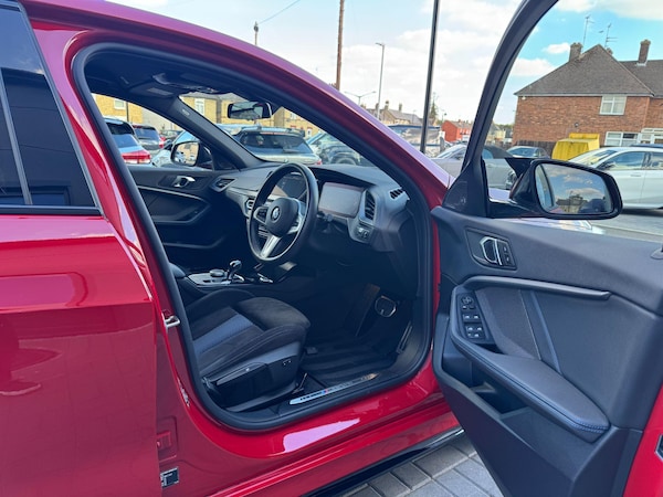Used BMW 1 Series 2024 for sale - 76152059: Photo 13