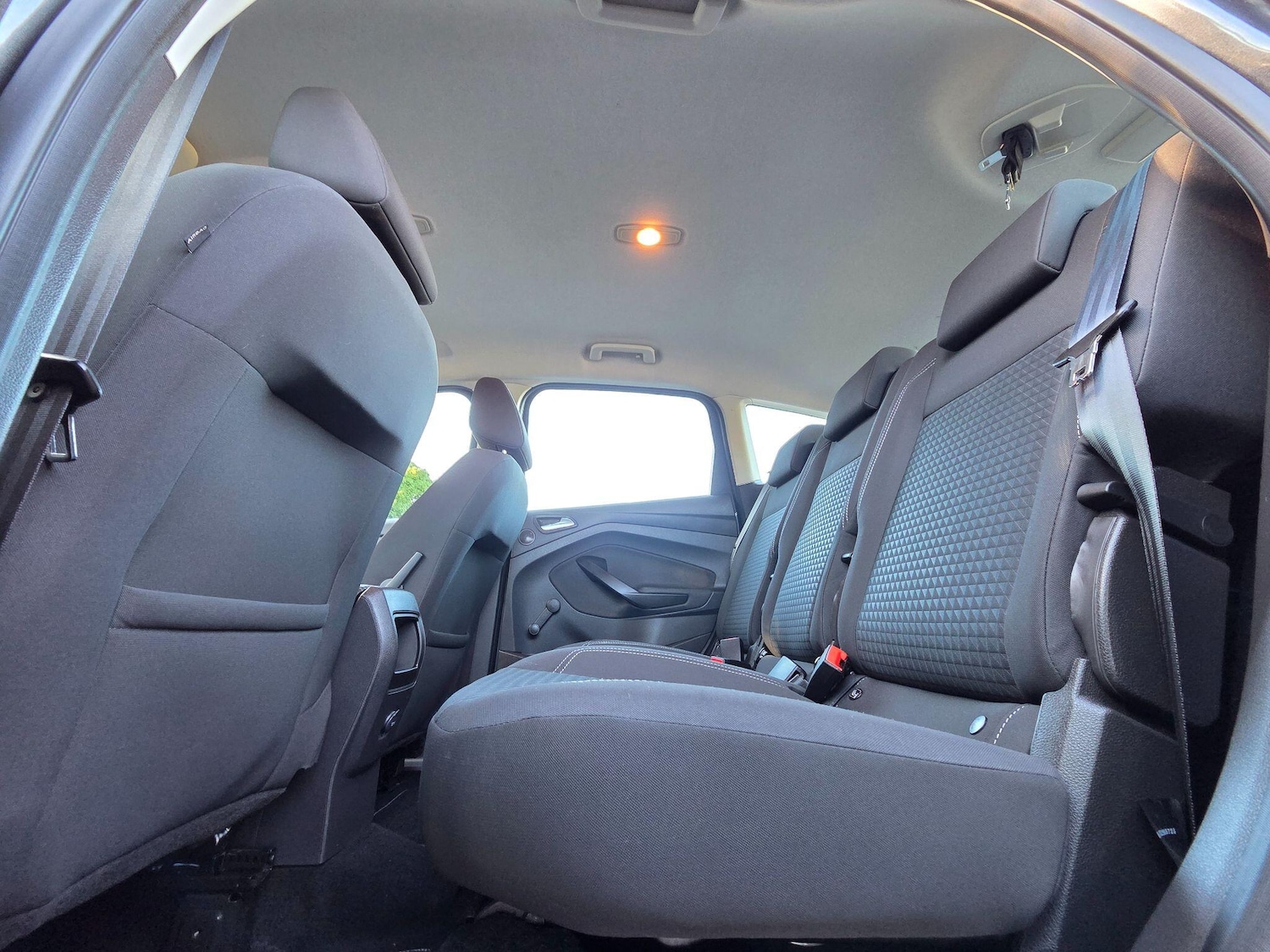 Used Ford C-Max 2016 for sale - 76727994: Photo 30