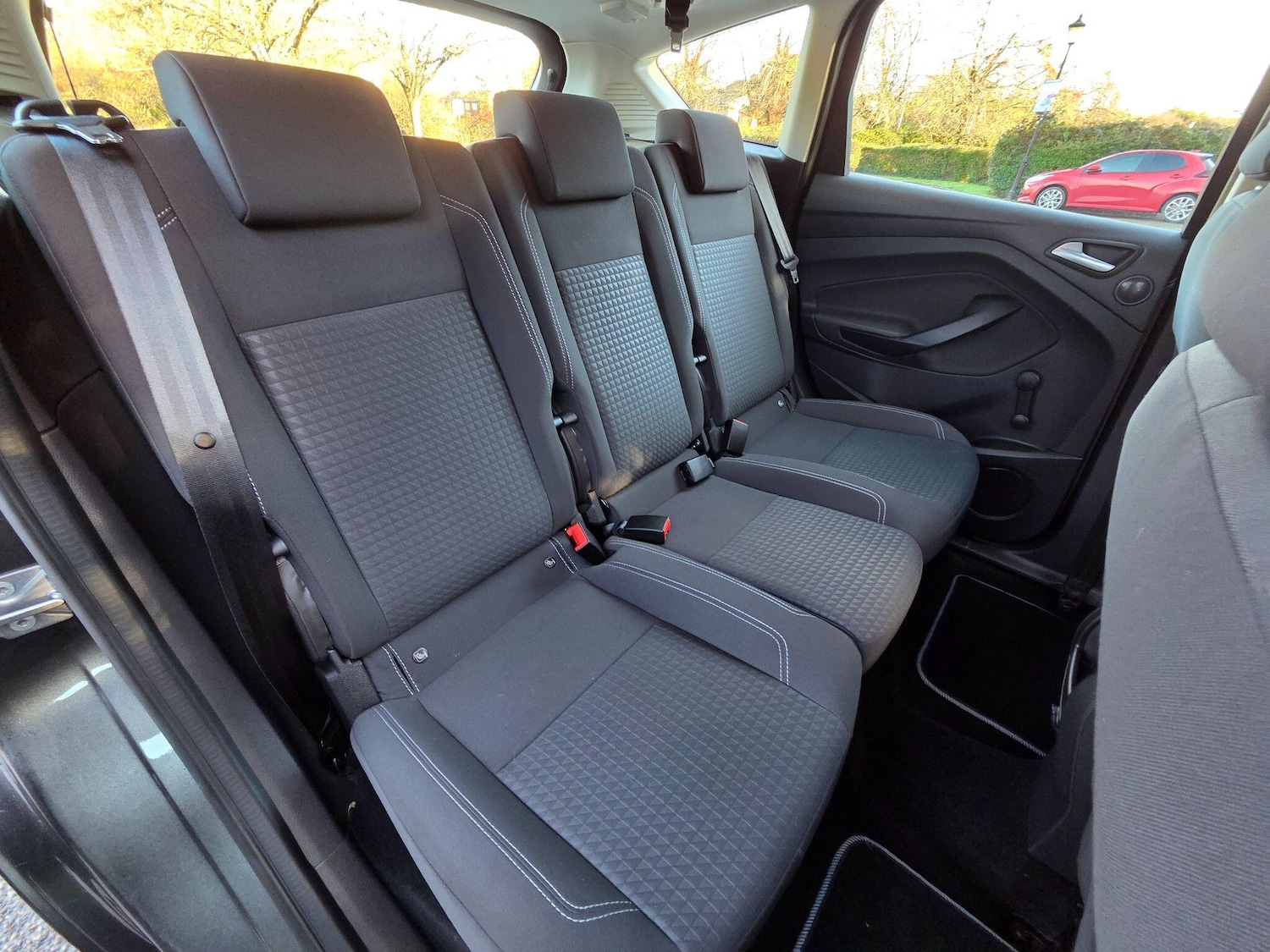 Used Ford C-Max 2016 for sale - 76727994: Photo 32