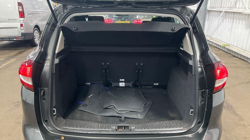 Used Ford C-Max 2016 for sale - 76727994: Photo 9