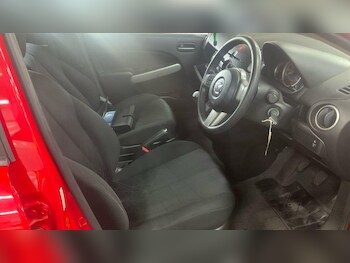 Used Mazda Mazda2 2011 for sale - 78491314: Photo