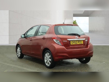 Used Toyota Yaris 2012 for sale - 78375486: Photo