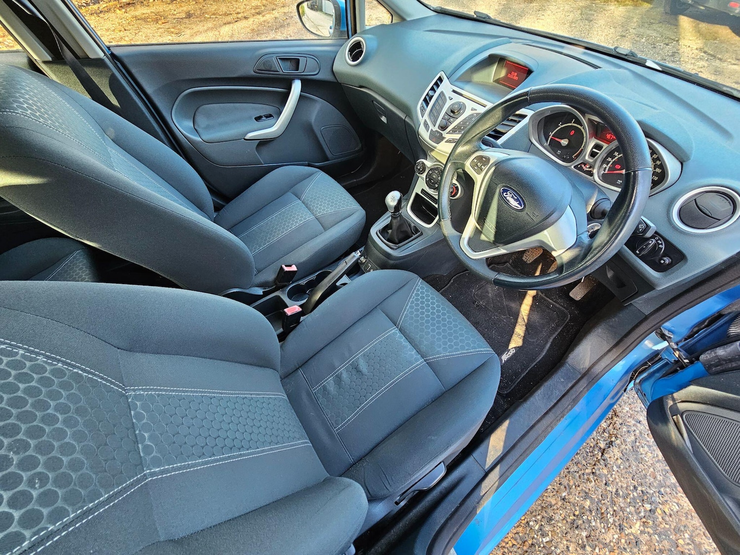 Used Ford Fiesta for sale - 76701970: Photo 2