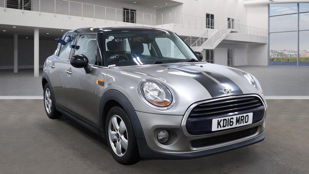 Used MINI Hatch 2016 for sale - 76823716: Photo 1