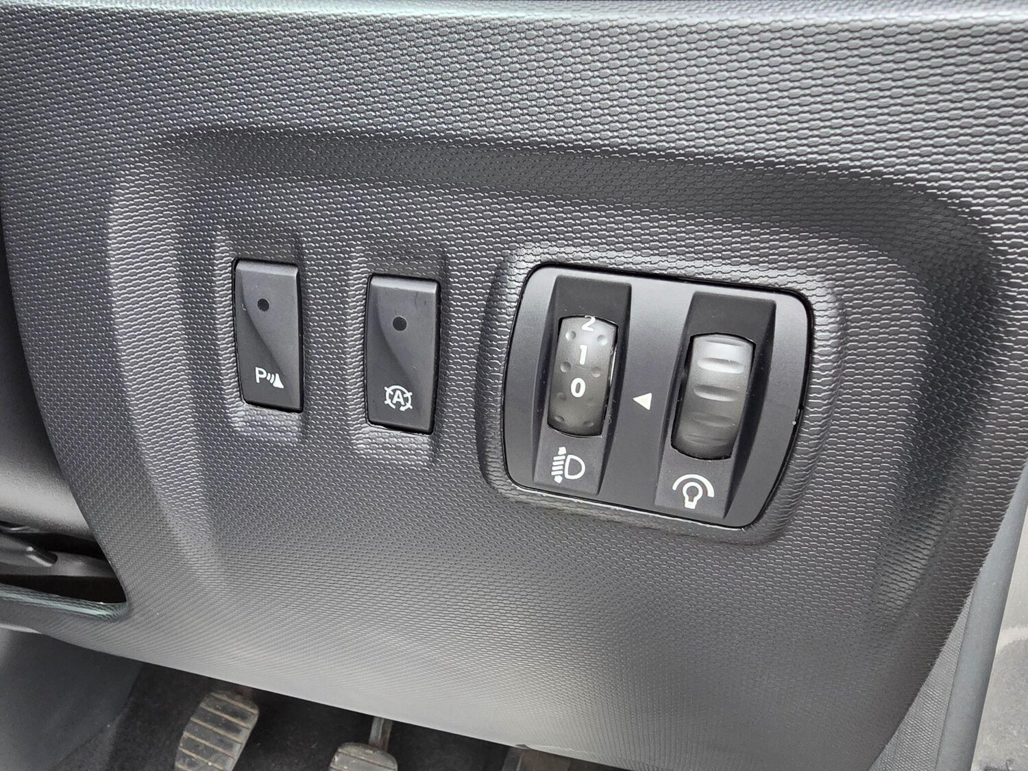 Used Renault Captur for sale - 76702200: Photo 23