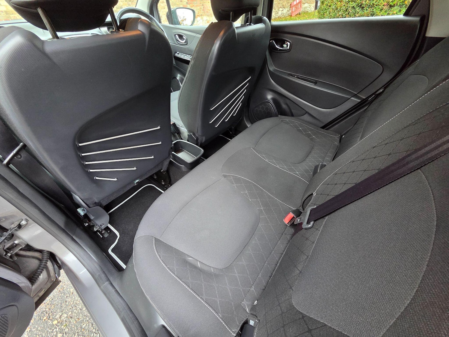 Used Renault Captur for sale - 76702200: Photo 29