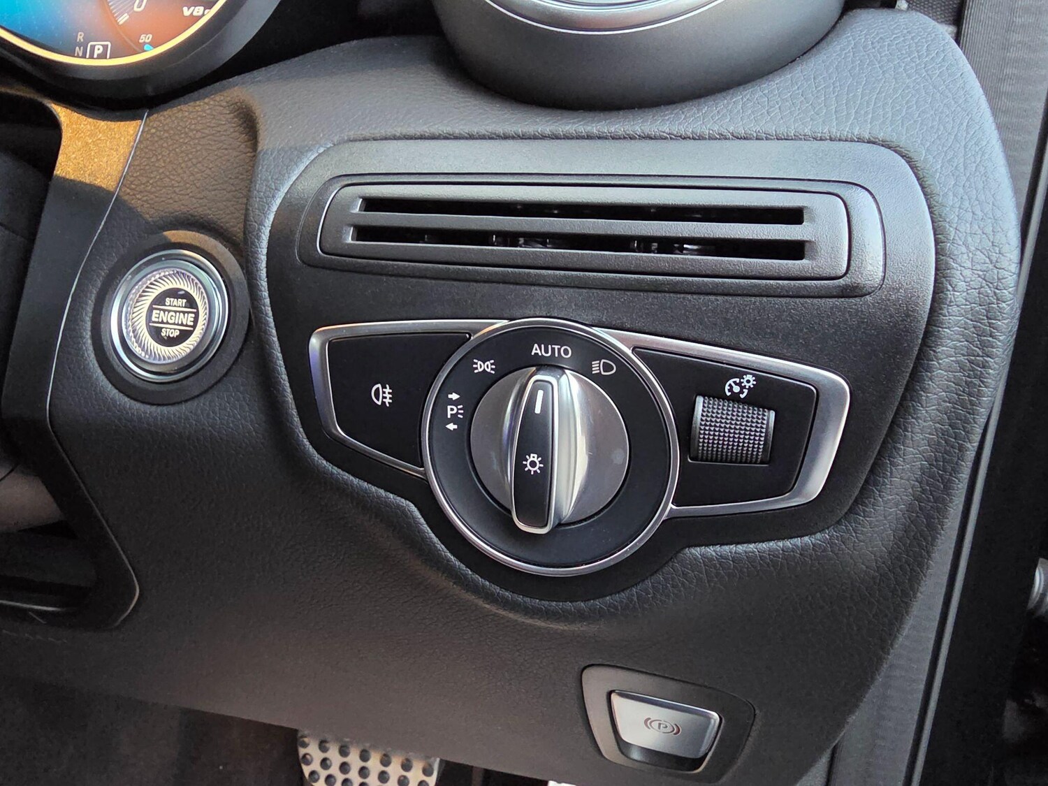 Used Mercedes-Benz GLC for sale - 76702107: Photo 59