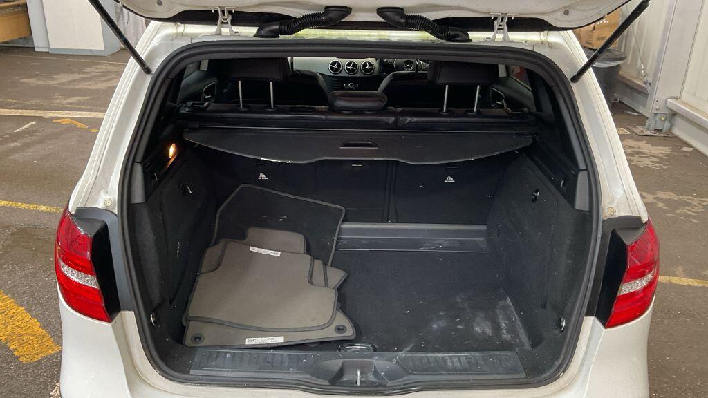 Used Mercedes-Benz B Class 2012 for sale - 77808248: Photo 9