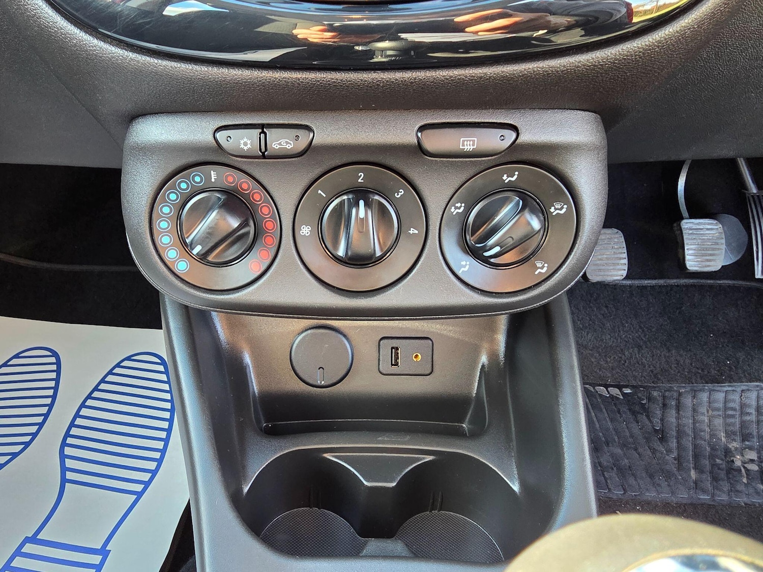 Used Vauxhall Corsa 2015 for sale - 77637571: Photo 37