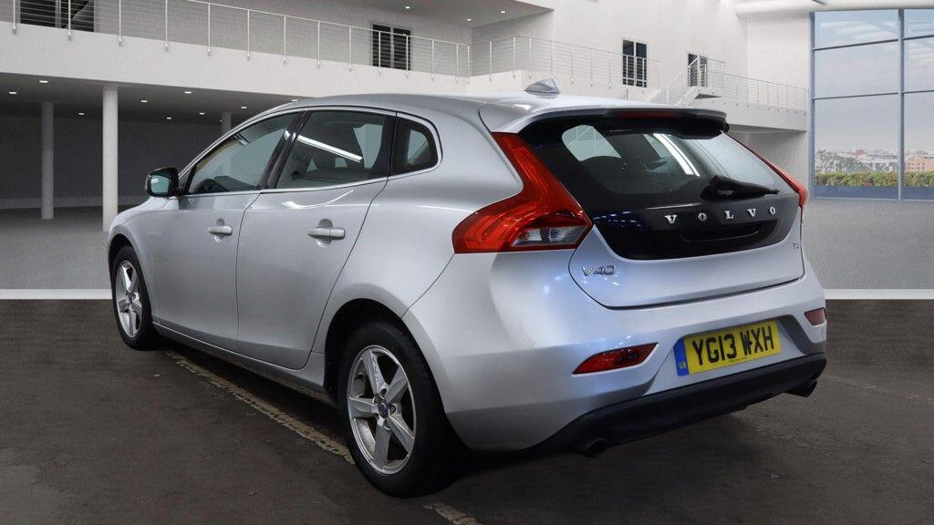 Used Volvo V40 2013 for sale - 77426104: Photo 3