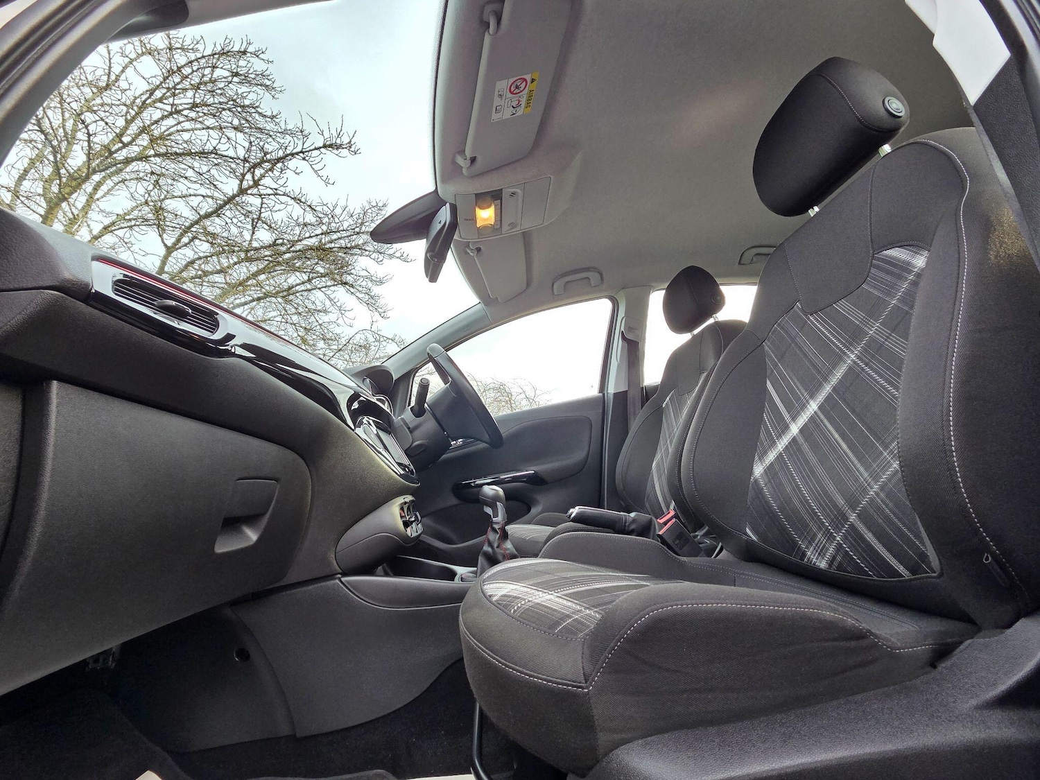 Used Vauxhall Corsa 2015 for sale - 76771977: Photo 24