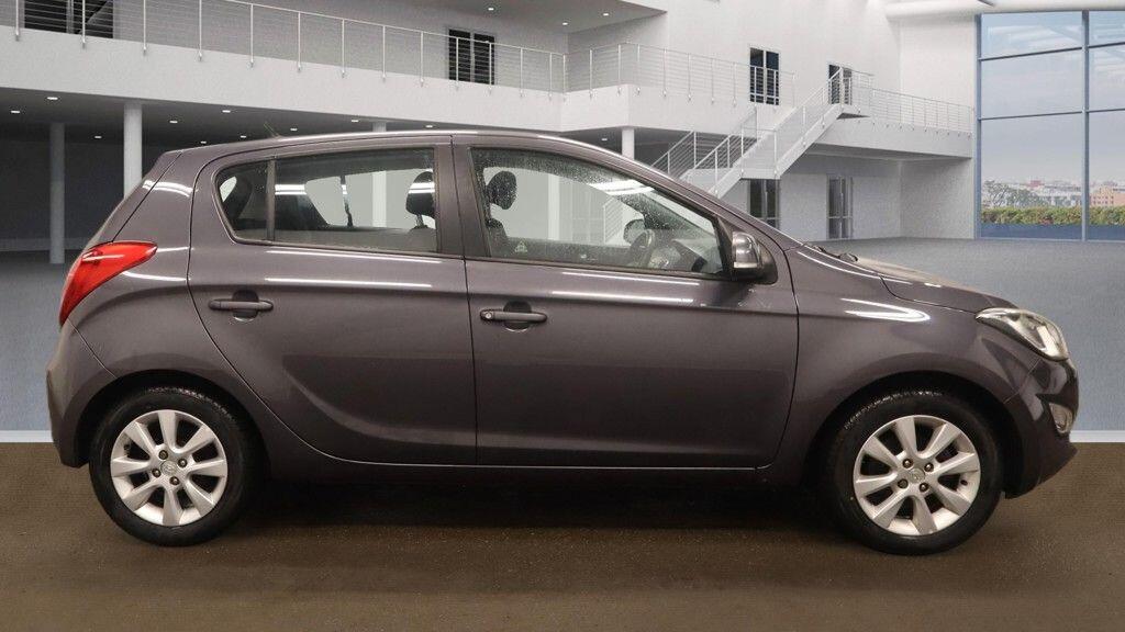 Used Hyundai i20 2014 for sale - 77424693: Photo 7