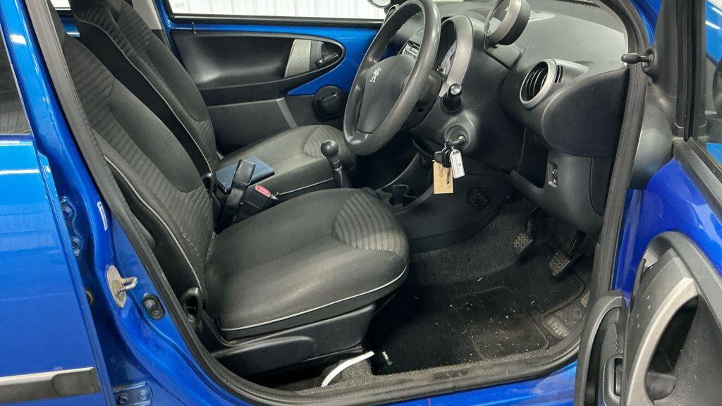 Used Peugeot 107 2014 for sale - 76714300: Photo 11