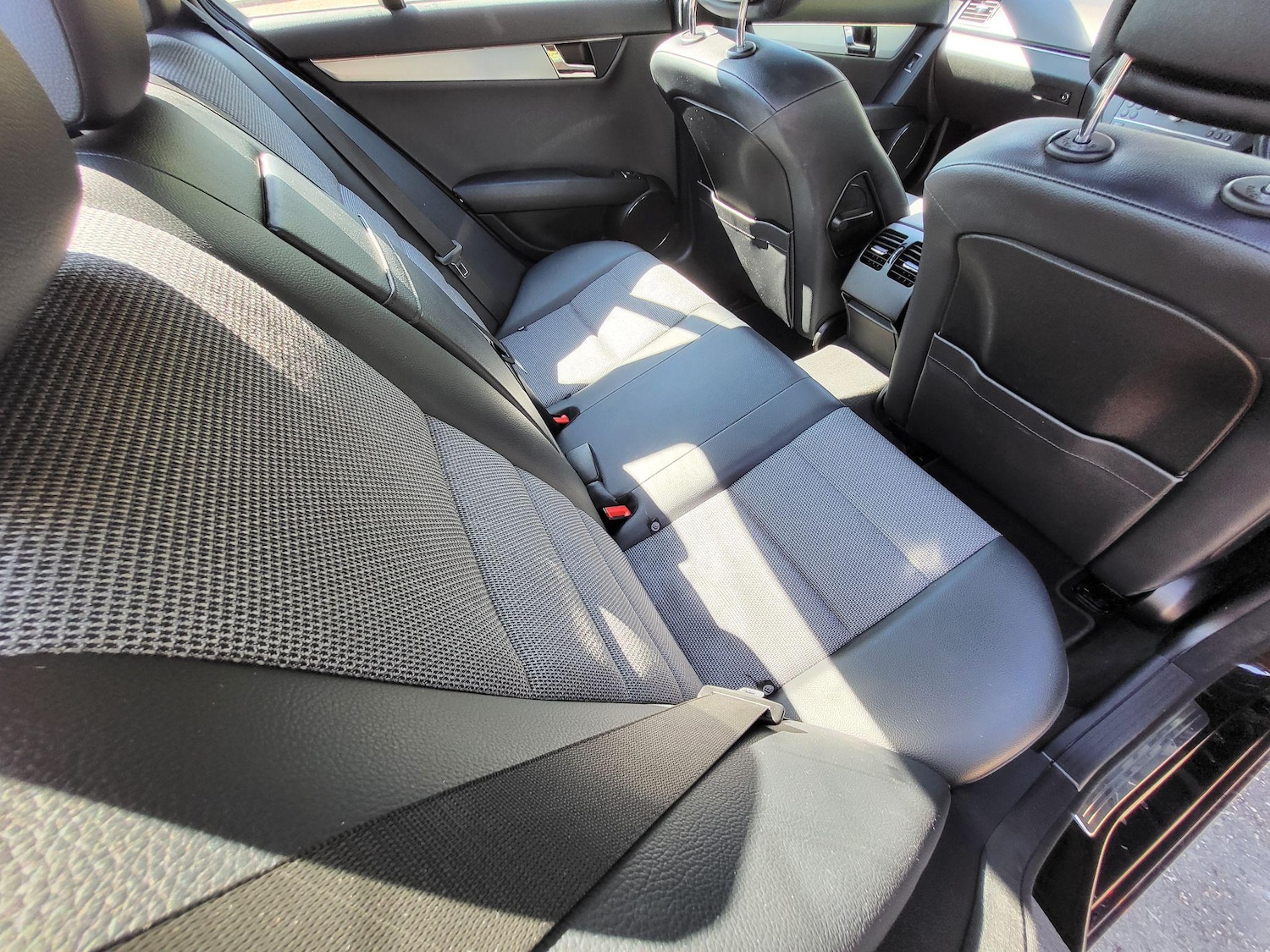 Used Mercedes-Benz C Class for sale - 76702343: Photo 30