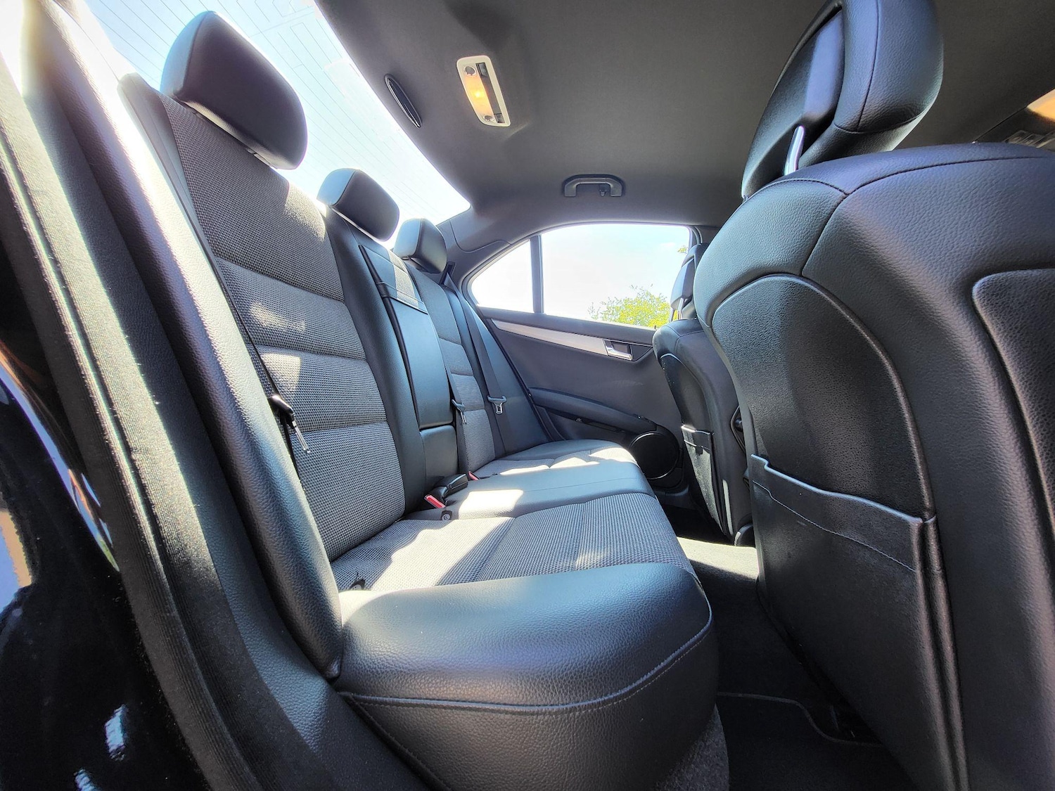 Used Mercedes-Benz C Class for sale - 76702343: Photo 32