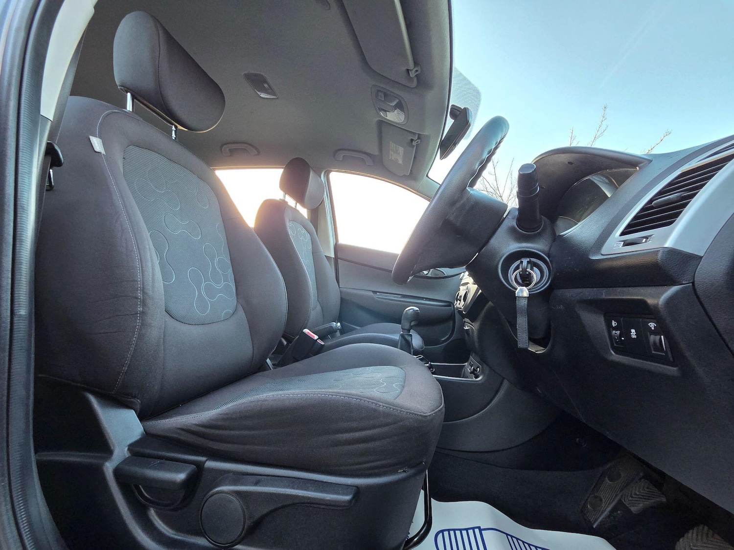 Used Hyundai i20 2010 for sale - 77015411: Photo 19