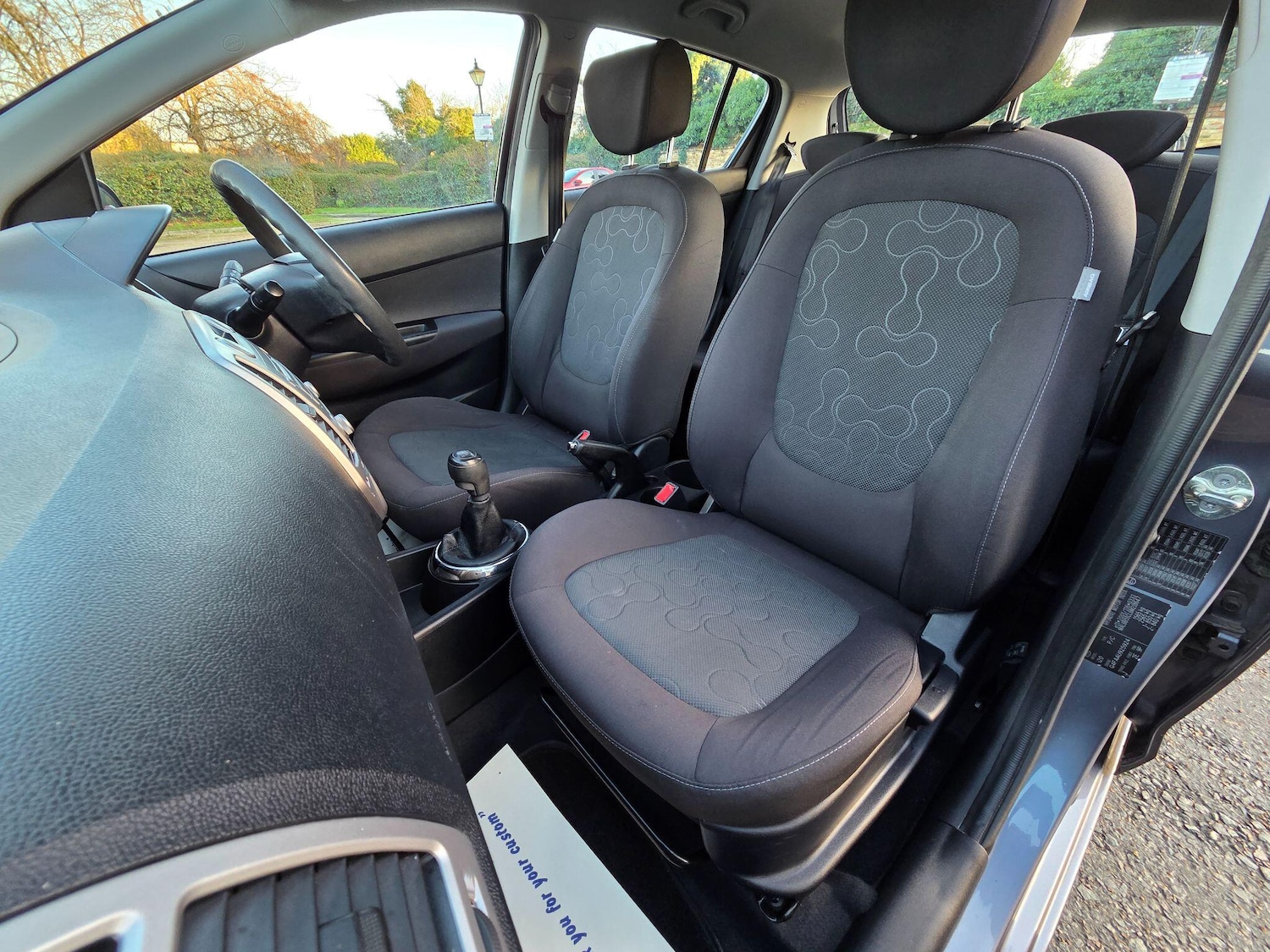 Used Hyundai i20 2010 for sale - 77015411: Photo 23