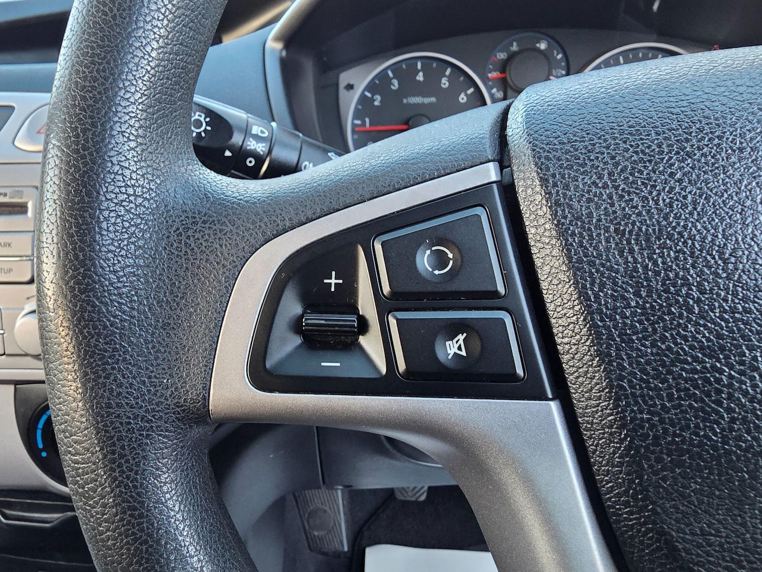 Used Hyundai i20 2010 for sale - 77015411: Photo 33