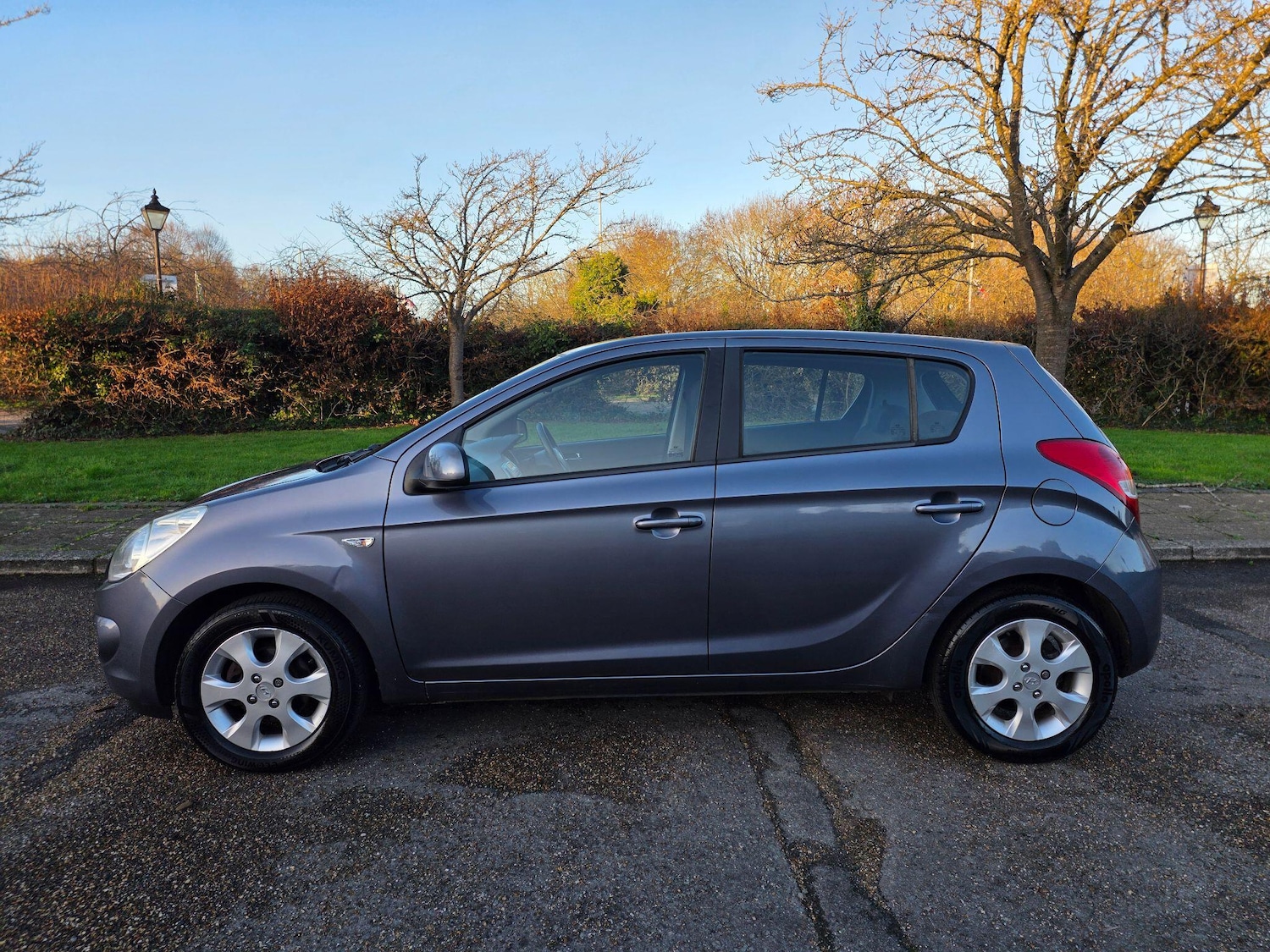 Used Hyundai i20 2010 for sale - 77015411: Photo 9