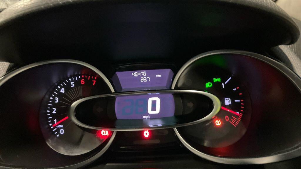 Used Renault Clio 2016 for sale - 77424691: Photo 12