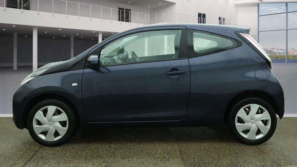 Used Toyota AYGO 2014 for sale - 77559398: Photo 8