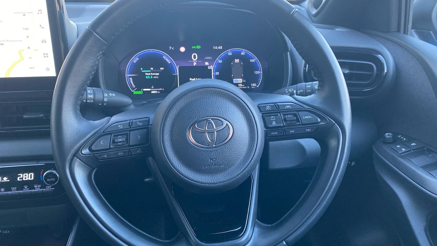 Used Toyota Yaris 2025 for sale - 76679707: Photo 8