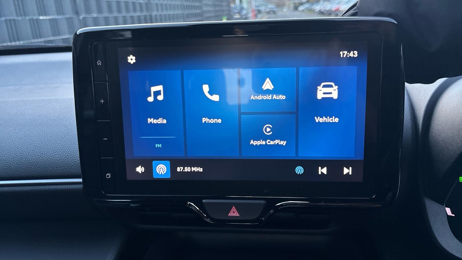 Used Toyota Yaris Cross 2024 for sale - 77916009: Photo 7