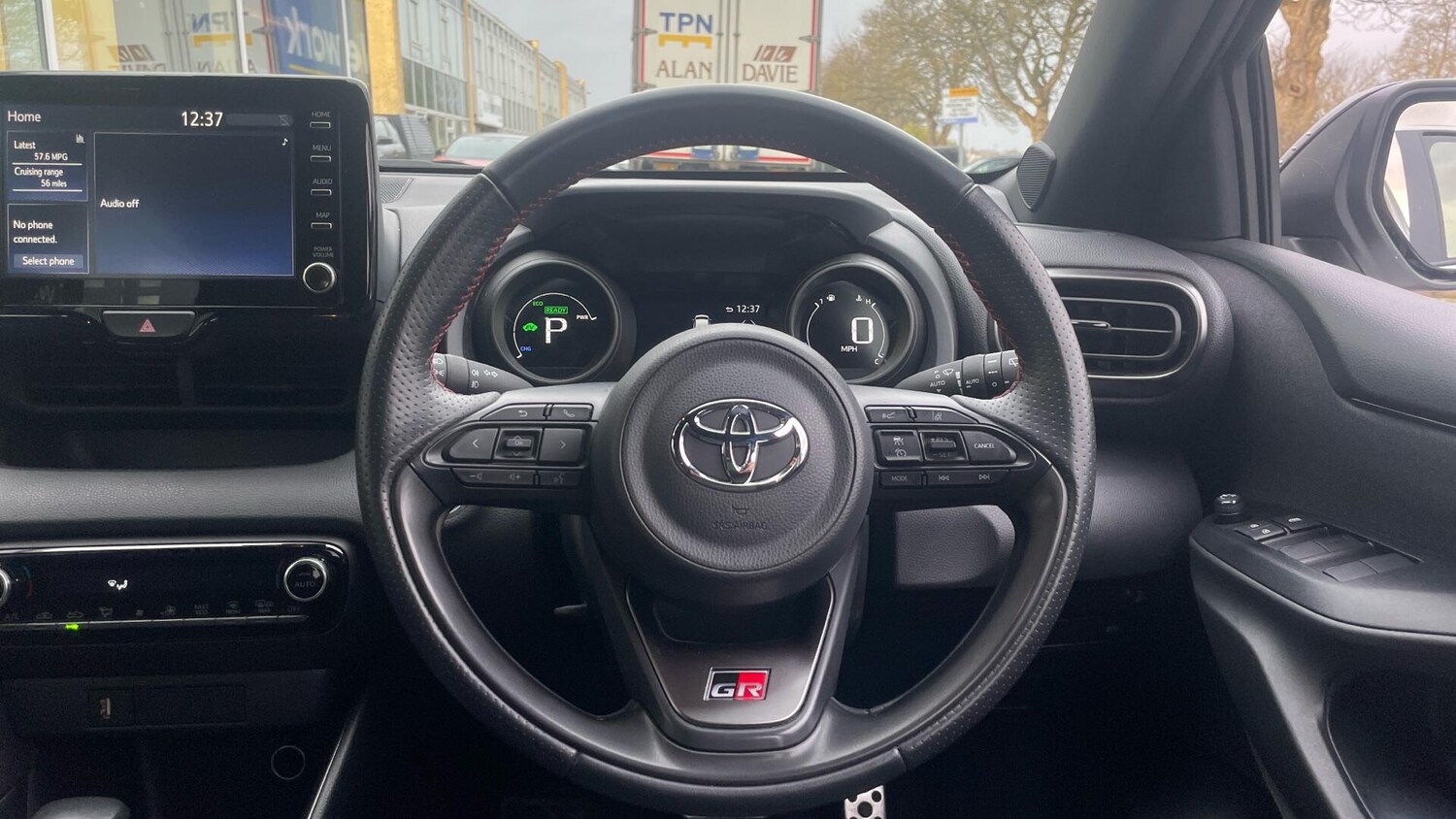 Used Toyota Yaris 2023 for sale - 76945818: Photo 6