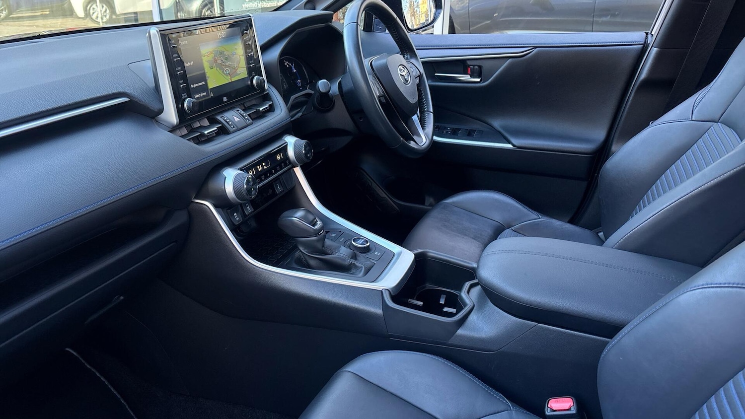 Used Toyota RAV4 2022 for sale - 76674659: Photo 10