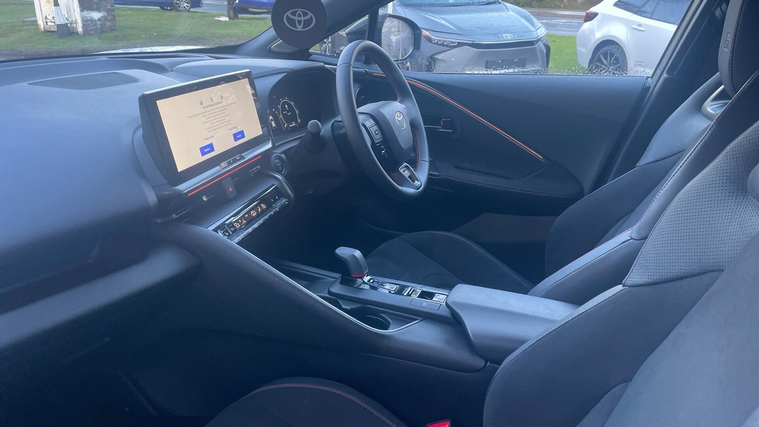 Used Toyota C-HR 2025 for sale - 78124781: Photo 10