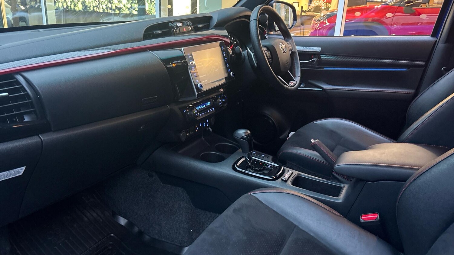 Used Toyota Hilux 2023 for sale - 76693280: Photo 10