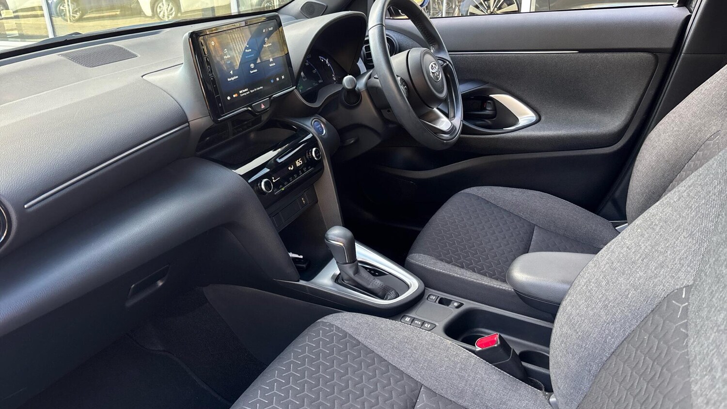 Used Toyota Yaris Cross 2022 for sale - 76675304: Photo 10