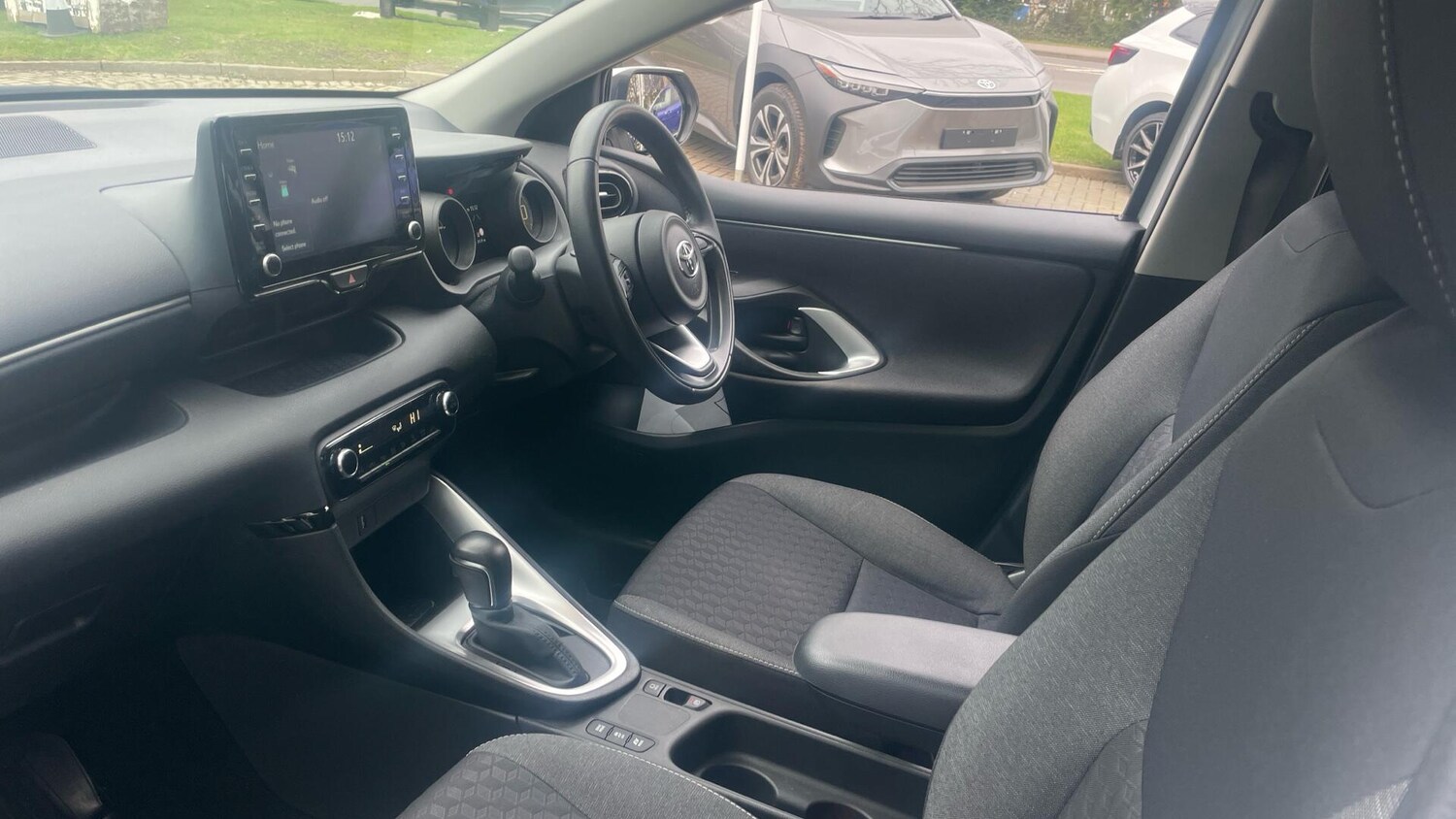 Used Toyota Yaris 2023 for sale - 77662368: Photo 10