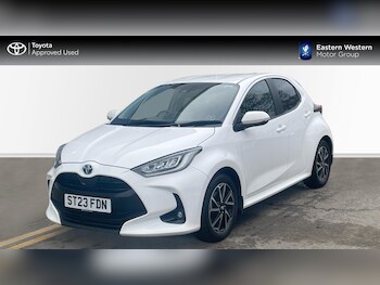 Used Toyota Yaris 2023 for sale - 77662368: Photo