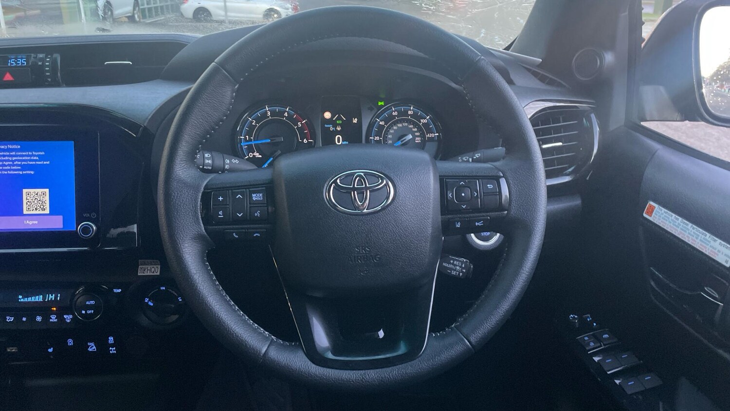Used Toyota Hilux 2025 for sale - 77885138: Photo 8