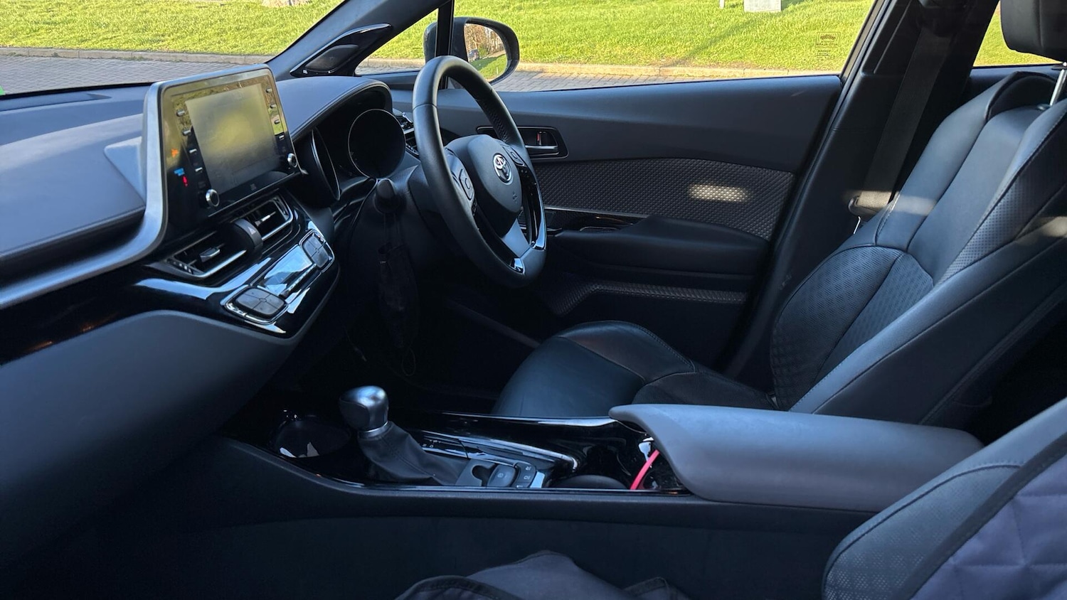 Used Toyota C-HR 2020 for sale - 77916024: Photo 10