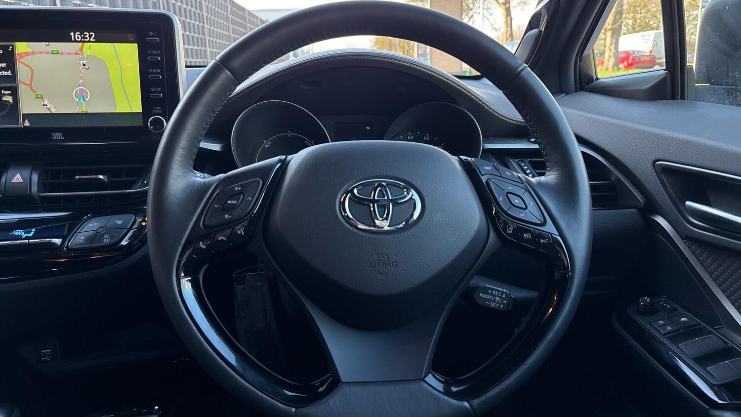 Used Toyota C-HR 2020 for sale - 77916024: Photo 6