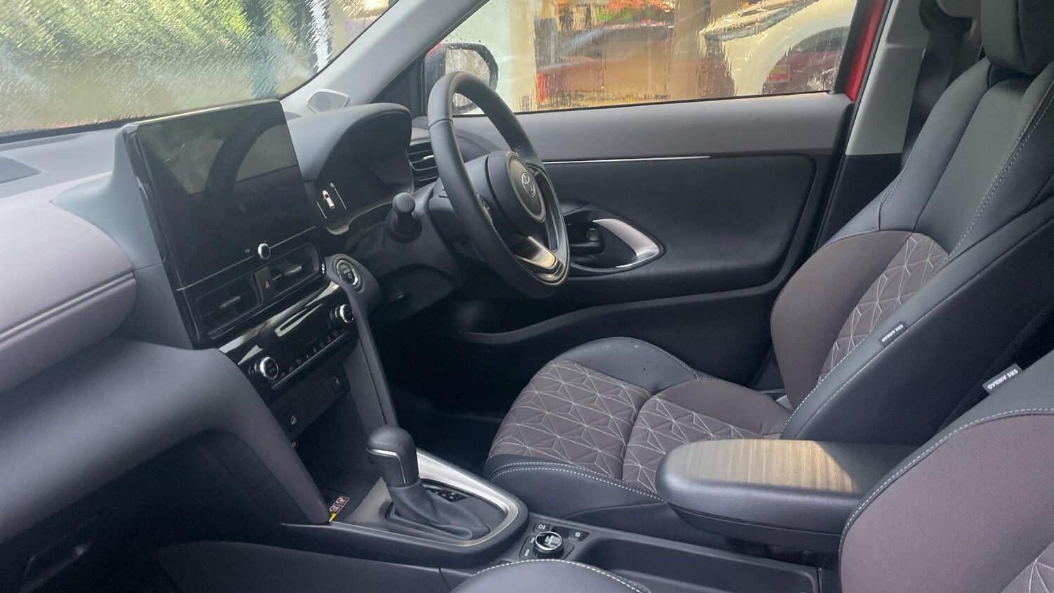 Used Toyota Yaris Cross 2024 for sale - 77336509: Photo 10