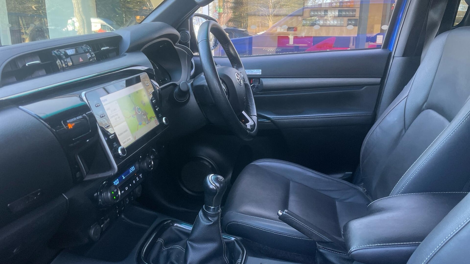 Used Toyota Hilux 2023 for sale - 77104048: Photo 10