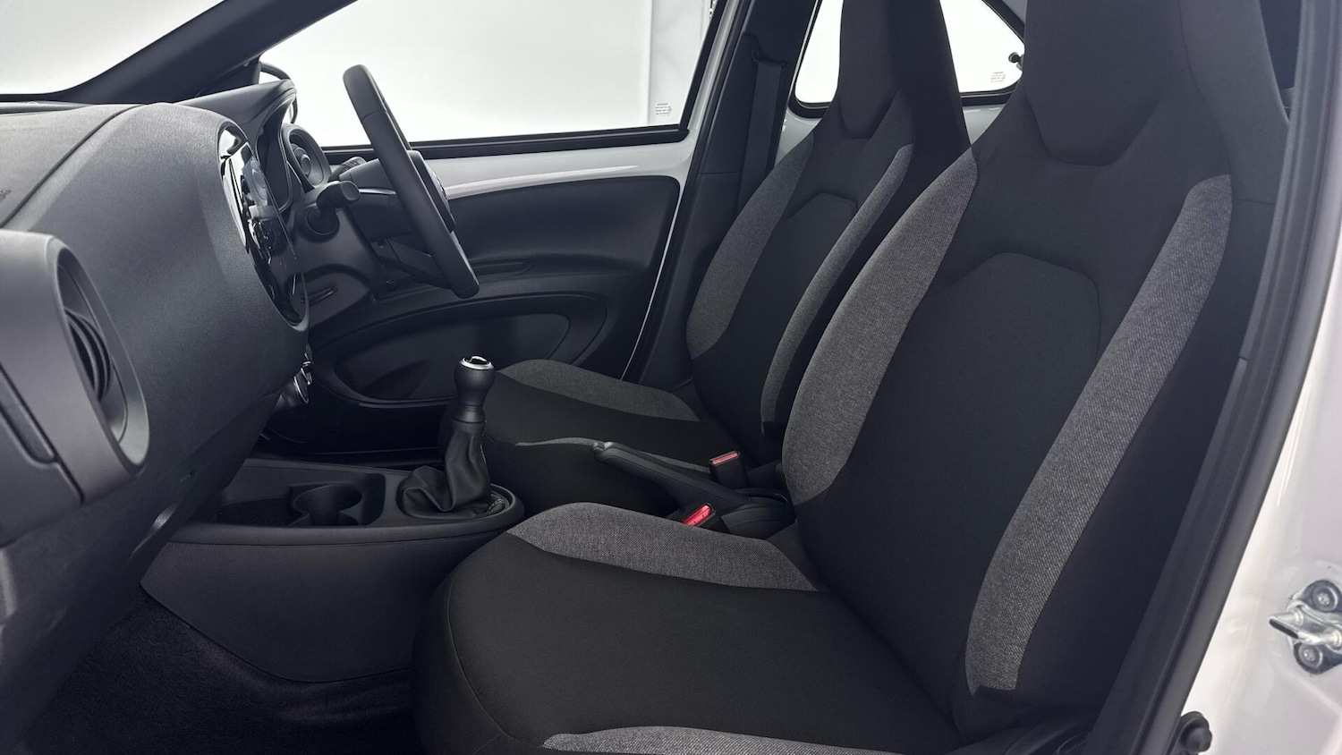 Used Toyota Aygo X 2024 for sale - 77167967: Photo 10