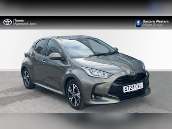 Used Toyota Yaris 2024 for sale - 77662367: Photo